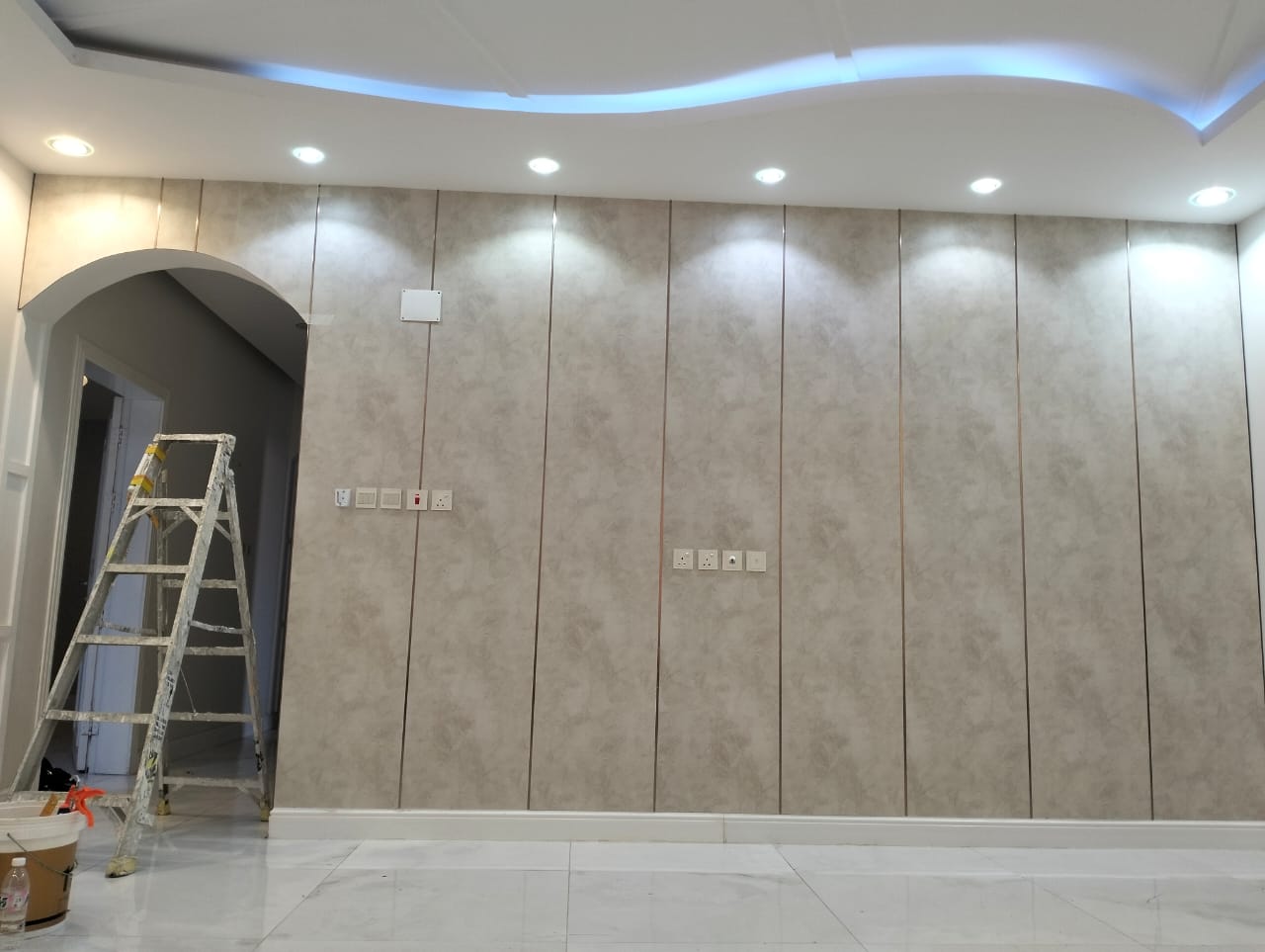 صورة ديكور إضاءة جبسية